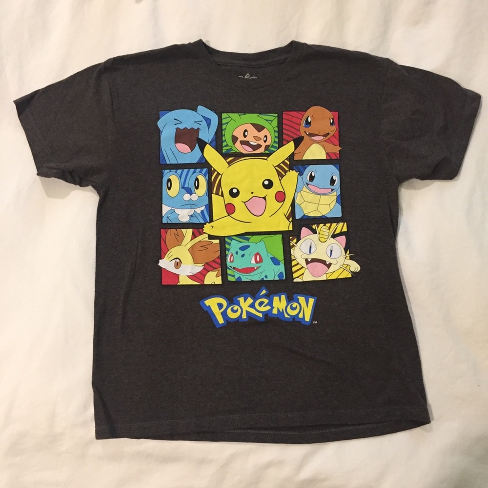 ✨POKÉMON T SHIRT✨